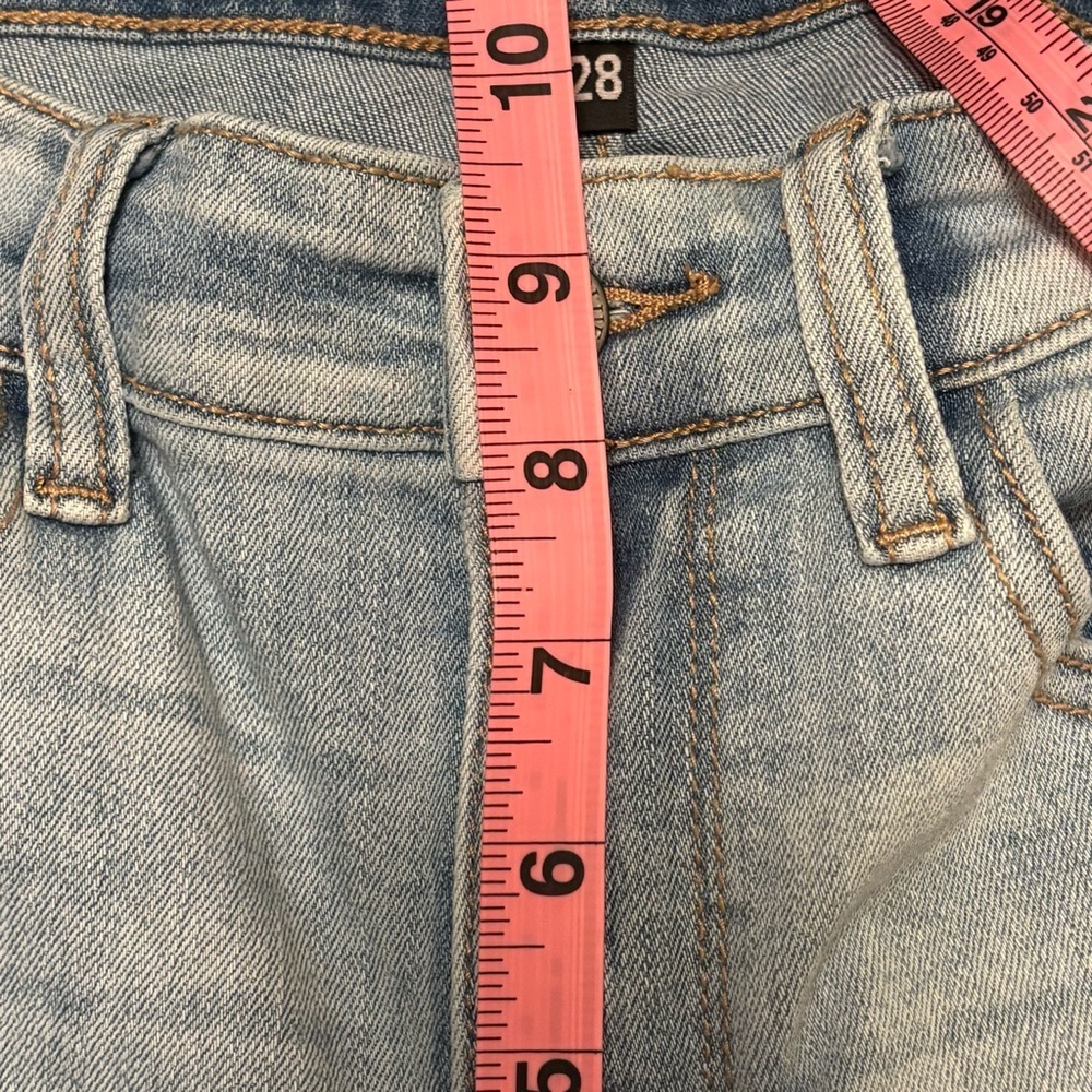 Judy Blue Classic Blue Women's Jeans - Picture 12 of 16